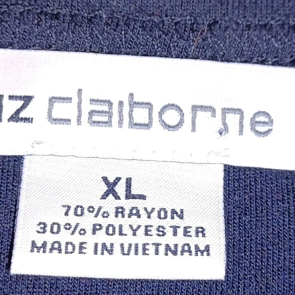 LIZ CLAIBORNE  Women's Black And Gray Knit Top XL
